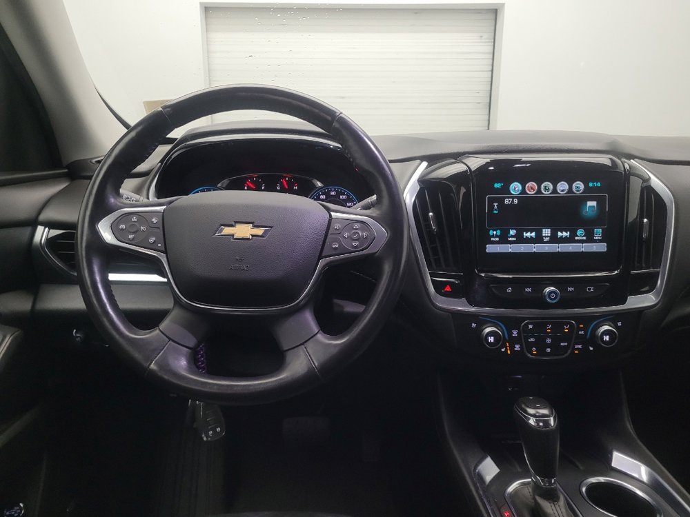 Used 2018 Chevrolet Traverse Premier w/ Driver Confidence II Package FWD image 22