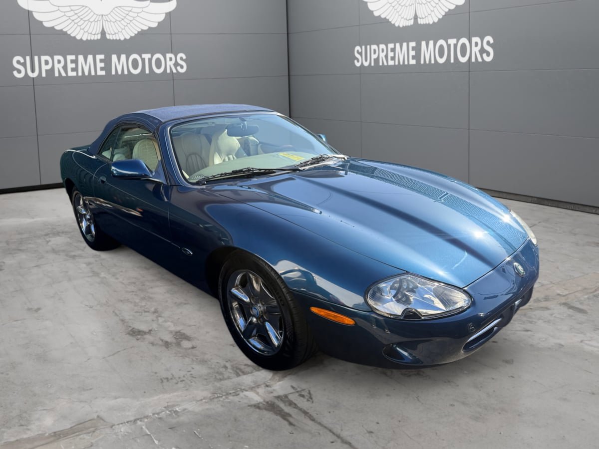 Used 1997 Jaguar XK8 Convertible RWD image 5