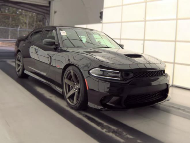 Used 2019 Dodge Charger Scat Pack w/ Dynamics Package RWD image 3
