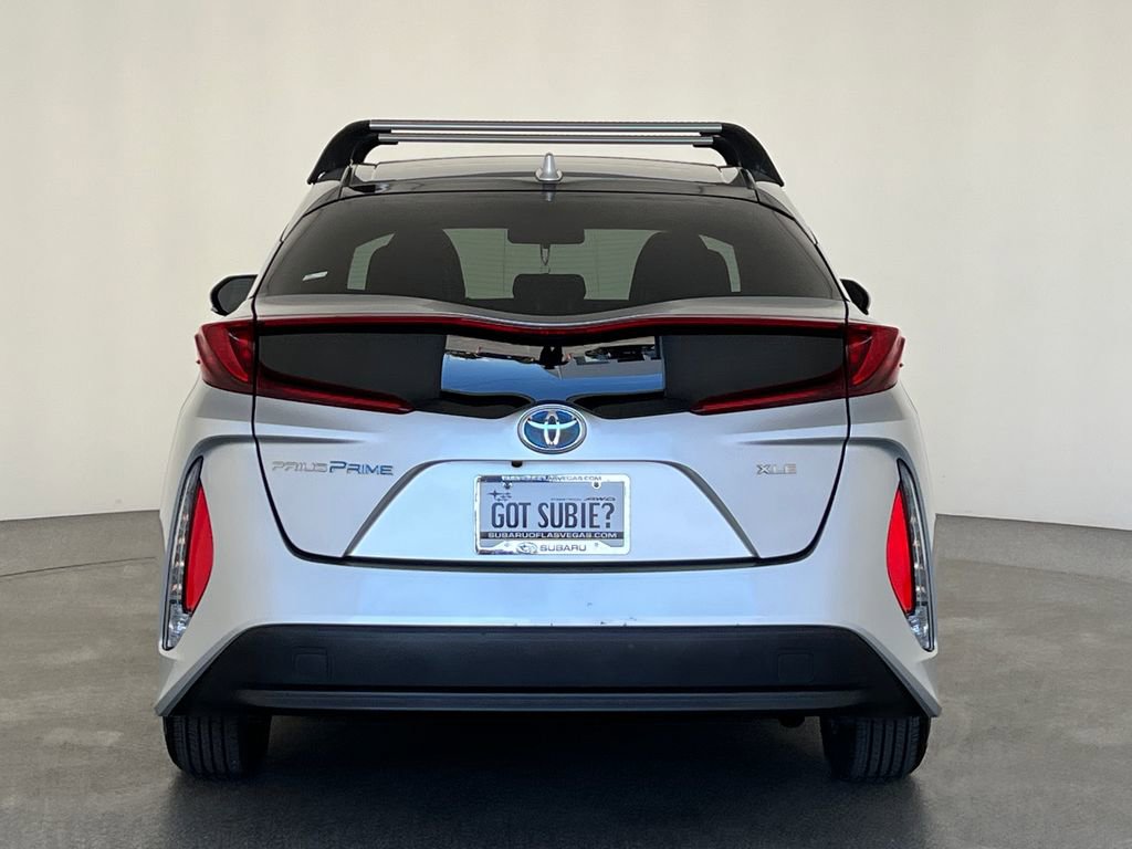 Used 2022 Toyota Prius Prime XLE FWD image 5