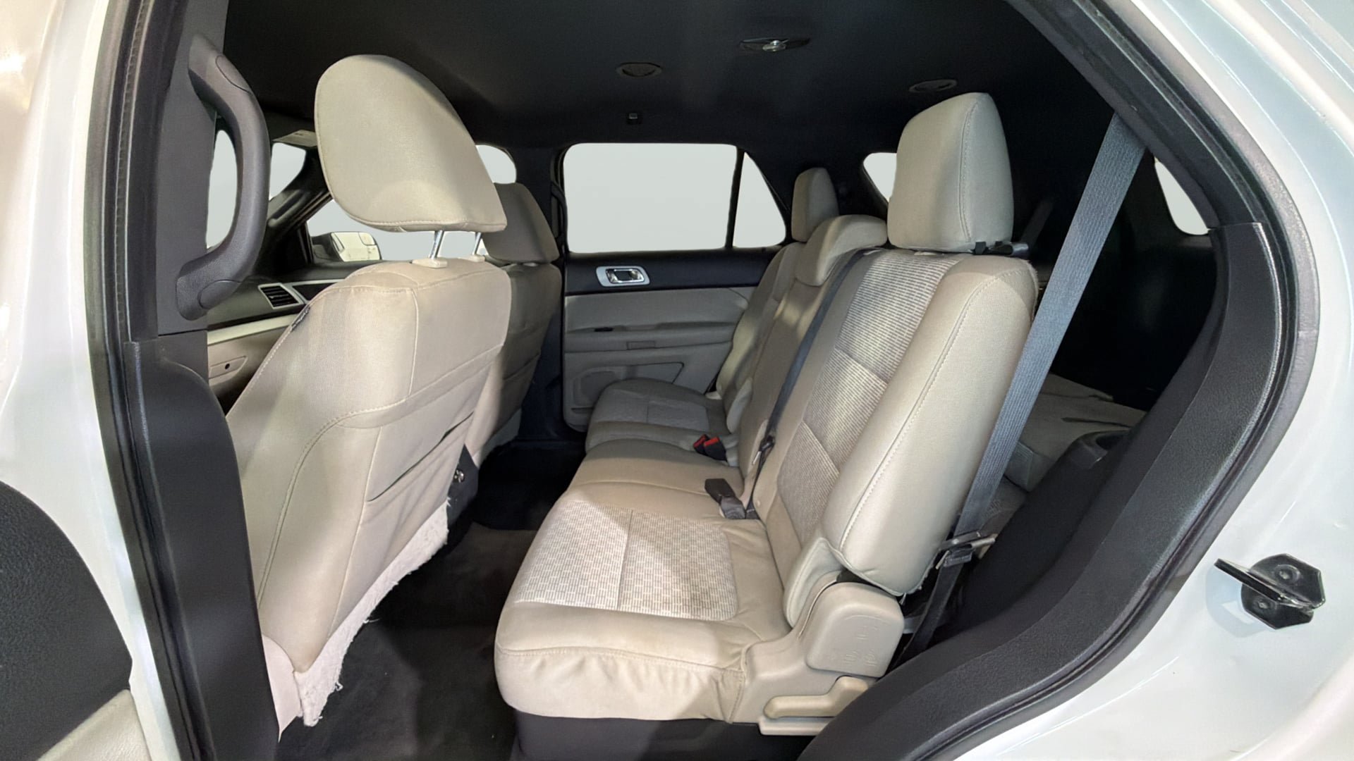Used 2011 Ford Explorer XLT w/ 201A Rapid Spec Order Code FWD image 33