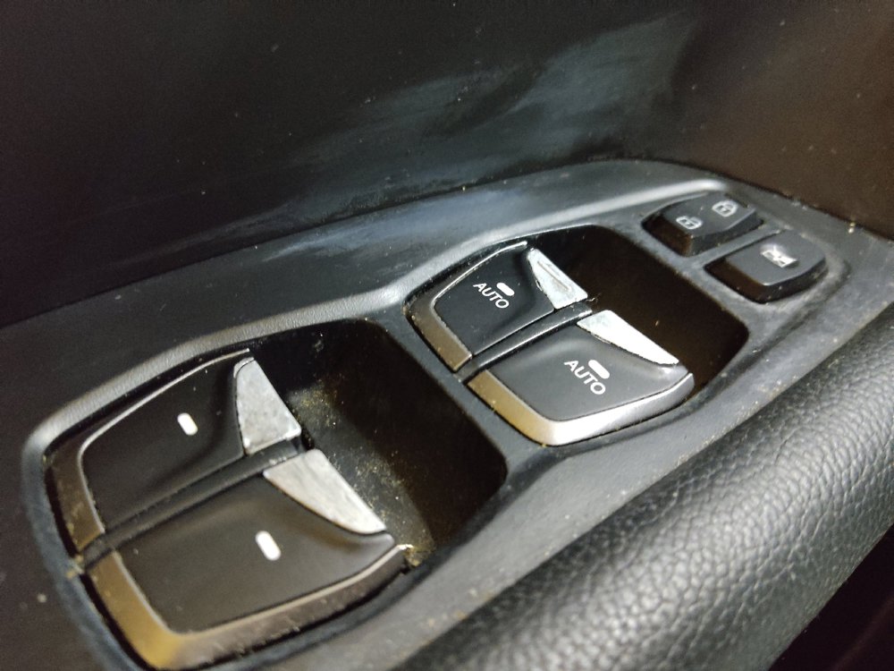 Used 2018 Hyundai Santa Fe Sport image 27