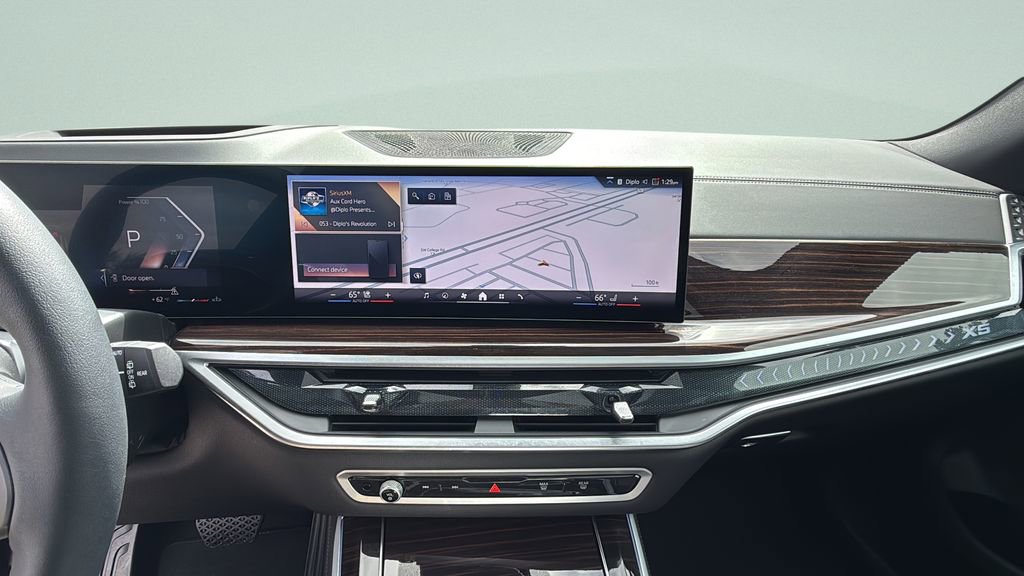 Certified 2025 BMW X5 xDrive40i w/ Parking Assistance Package image 12