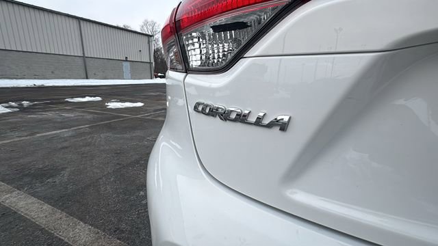 Used 2024 Toyota Corolla LE image 34