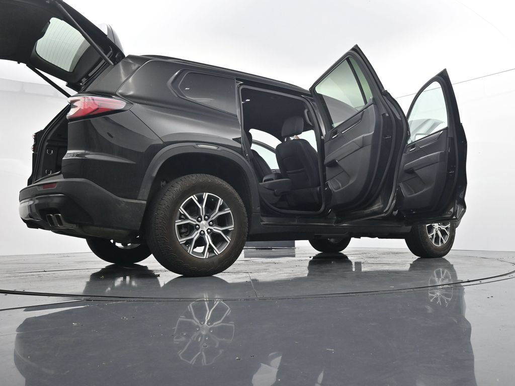 Used 2024 GMC Acadia AT4 w/ Luxury Package AWD/4WD image 29