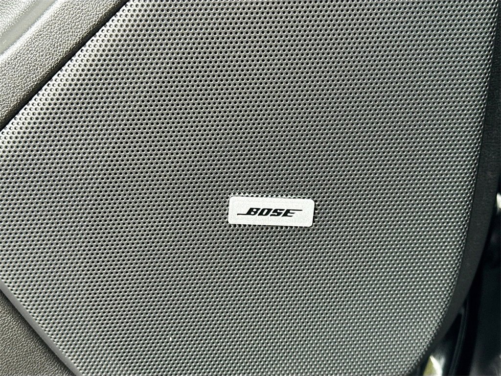 Used 2024 Cadillac XT6 Premium Luxury w/ Technology Package image 20