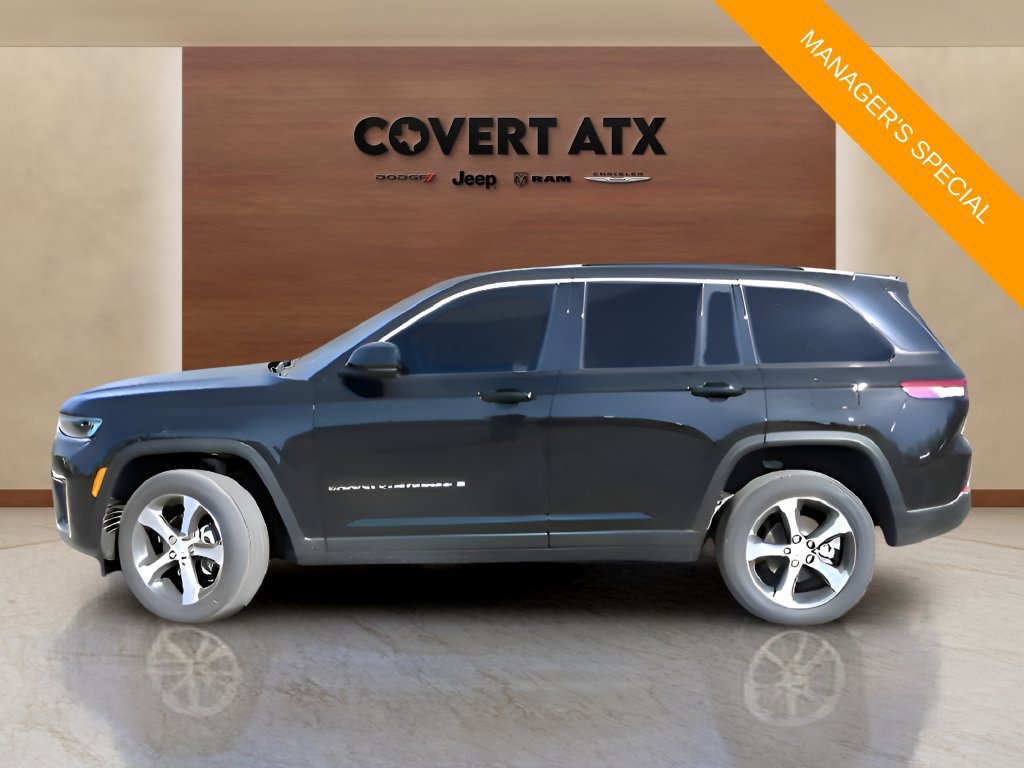 New 2026 Jeep Grand Cherokee Limited RWD image 2