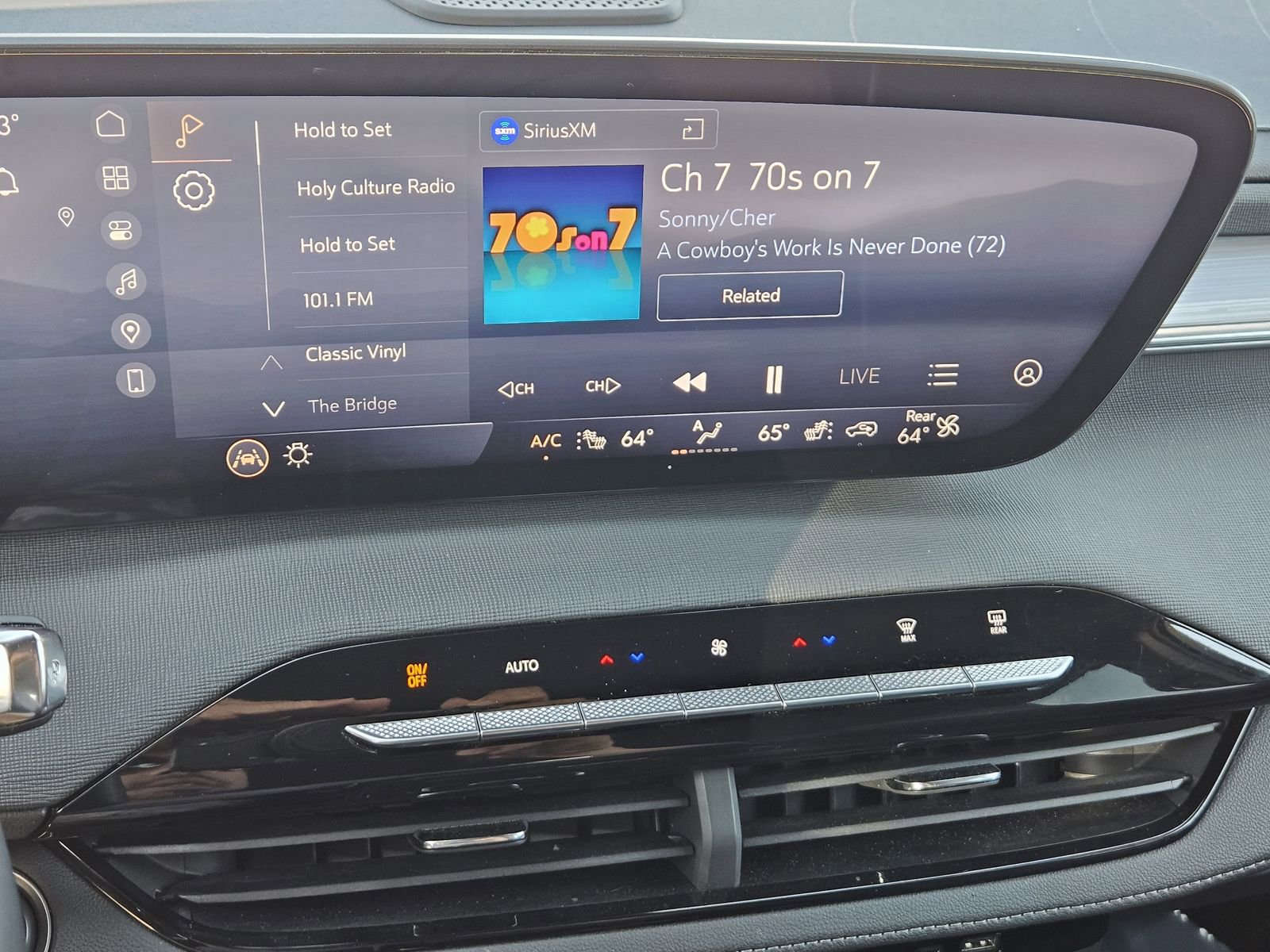 Used 2025 Buick Enclave Preferred image 21