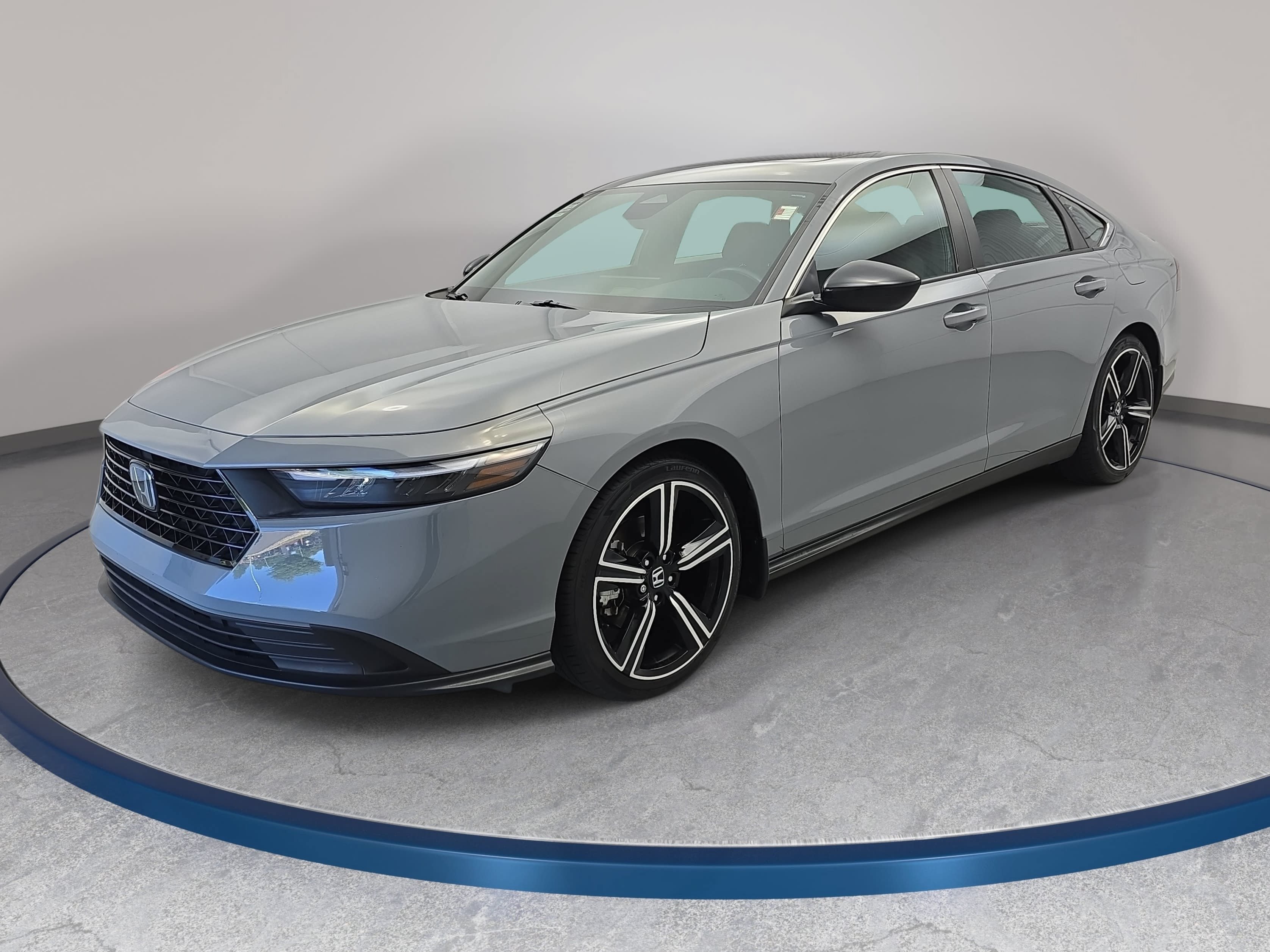 Used 2023 Honda Accord Sport image 1