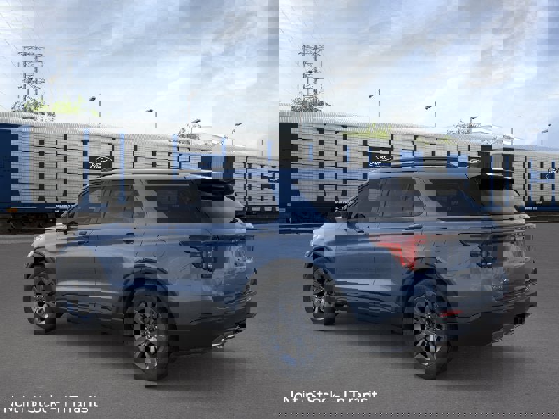 New 2026 Ford Explorer Active image 27