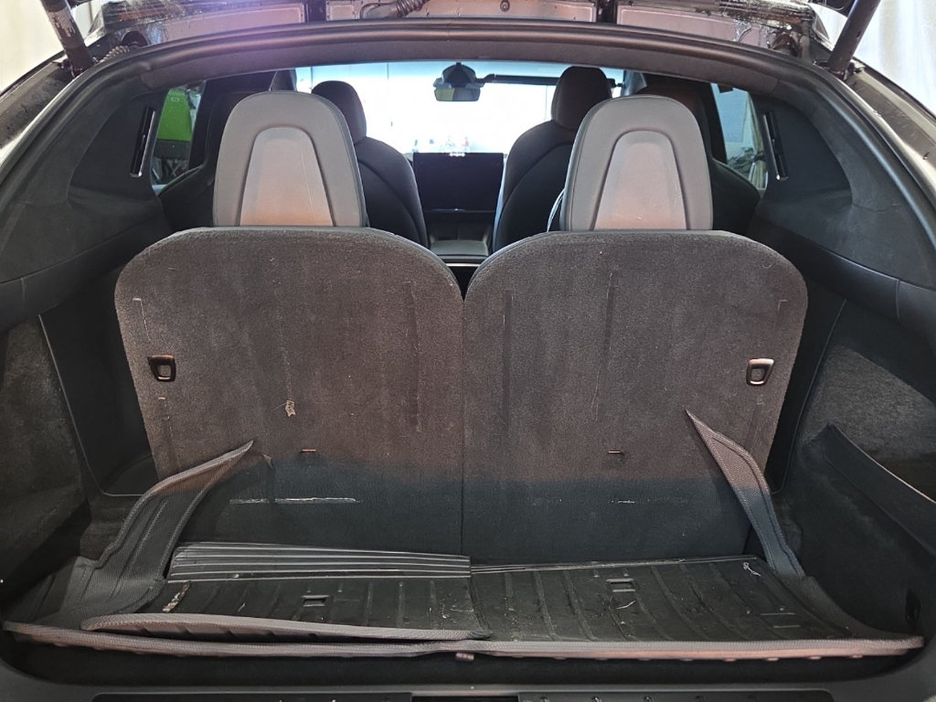 Used 2023 Tesla Model X Plaid AWD/4WD image 3