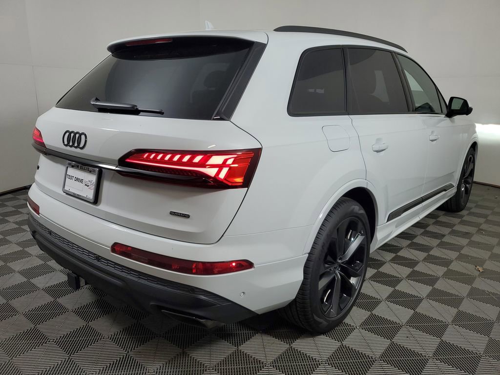 New 2026 Audi Q7 3.0T Premium Plus image 6