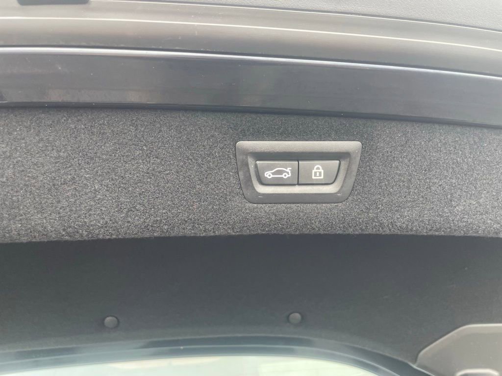 Used 2019 BMW M850i xDrive M850i xDrive image 16