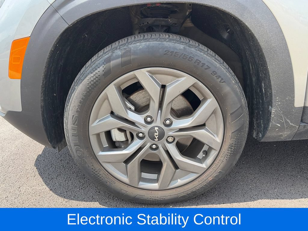 Used 2024 Kia Seltos LX AWD/4WD image 24