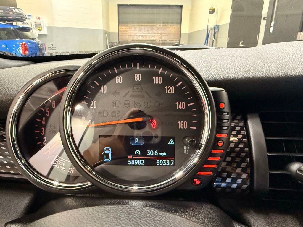 Used 2017 MINI Cooper S image 11