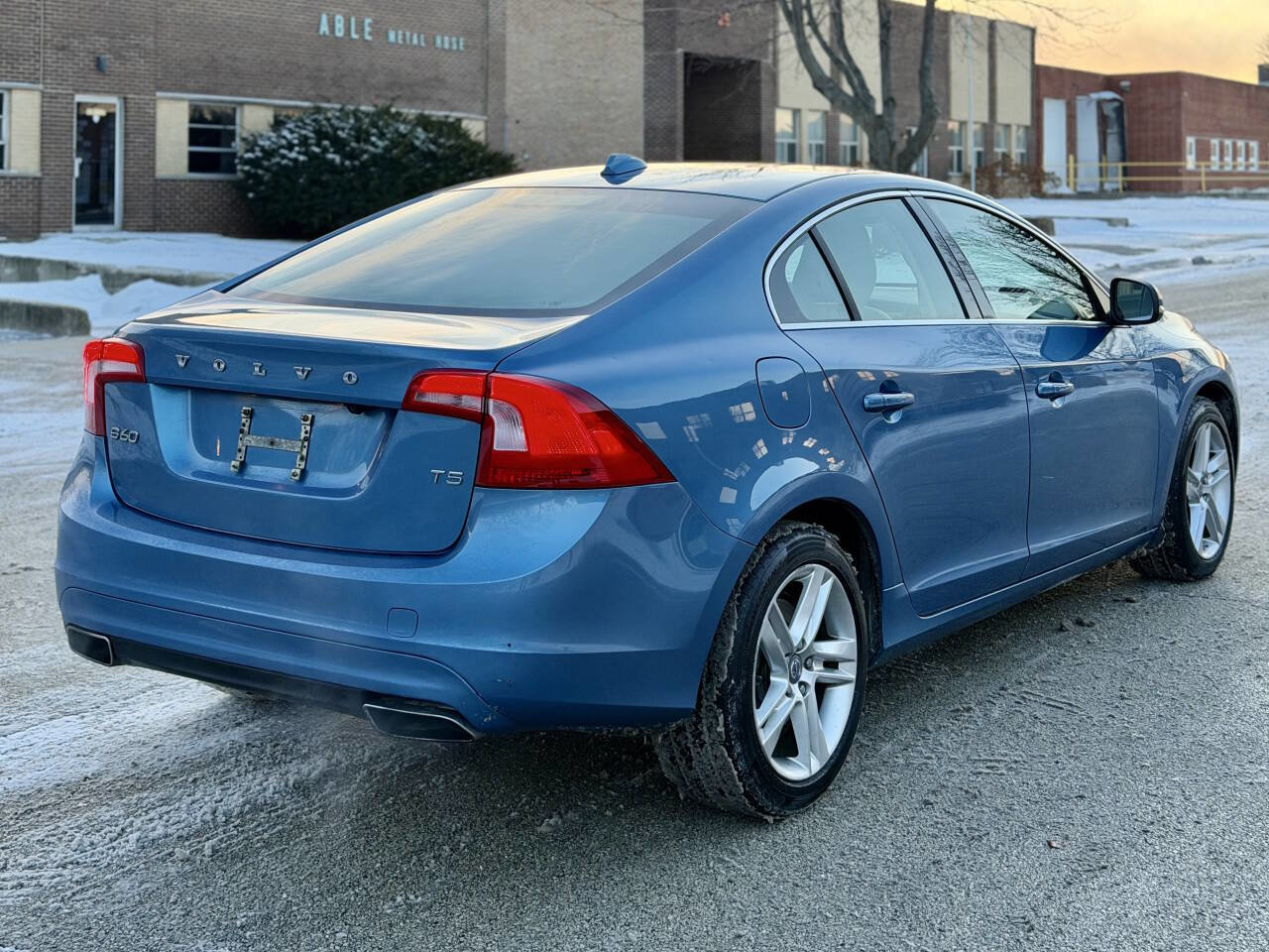 Used 2014 Volvo S60 T5 image 5