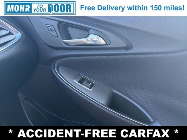 Used 2018 Chevrolet Malibu LT FWD image 25