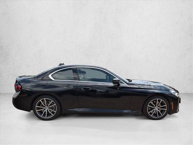 Used 2022 BMW 230i Coupe RWD image 4