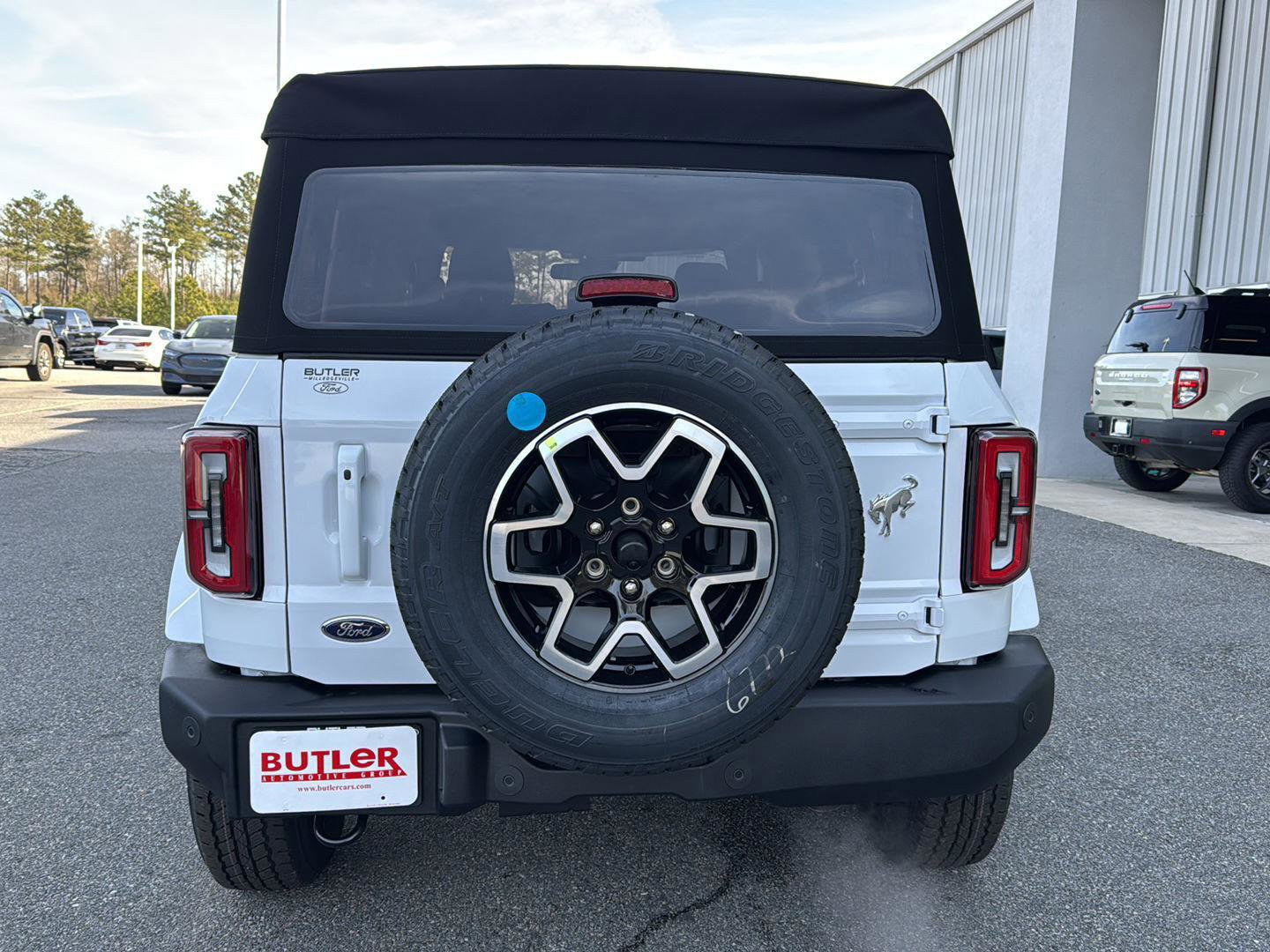 New 2025 Ford Bronco Outer Banks image 5