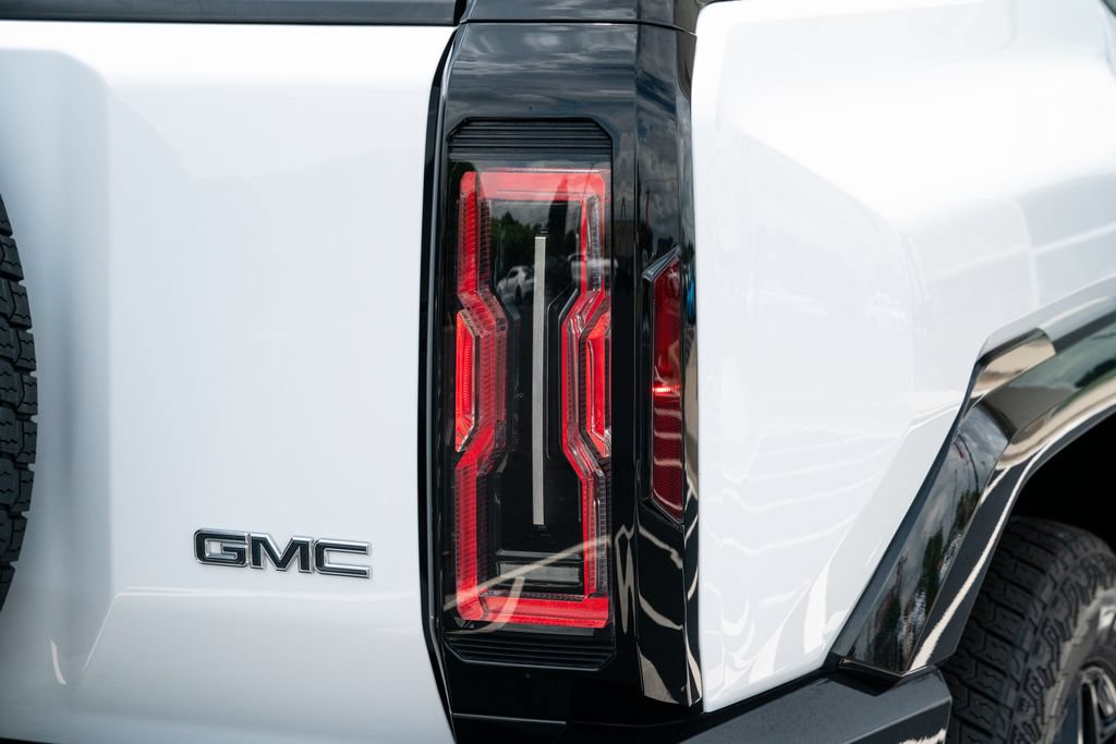 Used 2025 GMC Hummer EV 2X AWD/4WD image 12