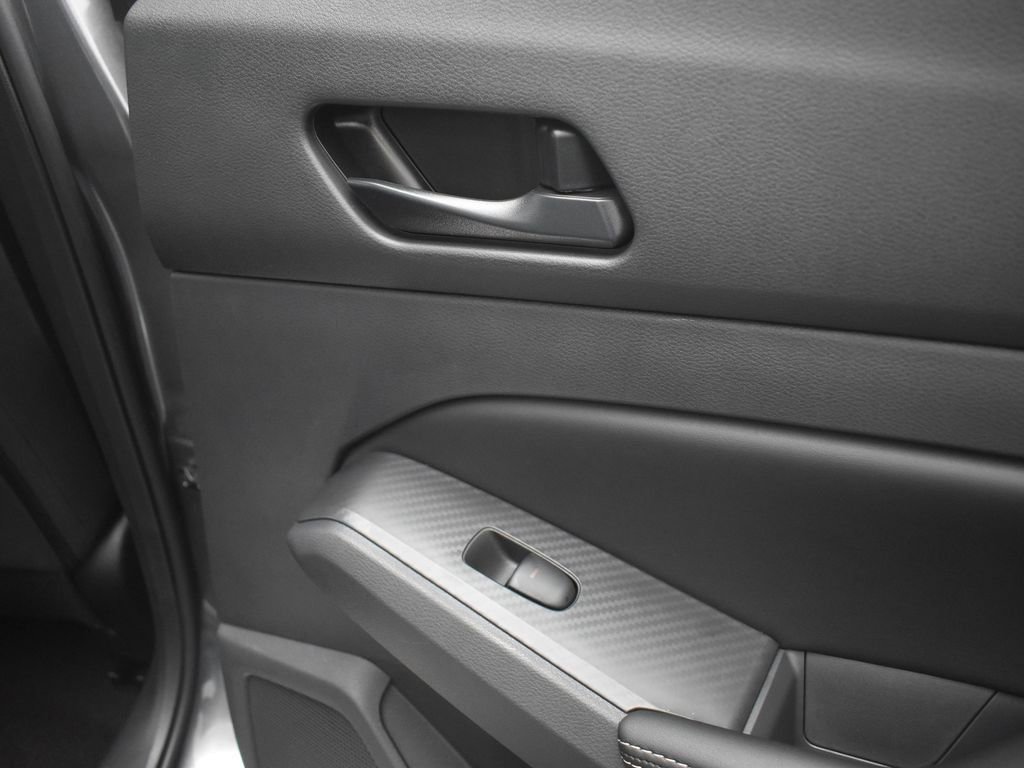 New 2025 Nissan Altima 2.5 SV w/ SV Special Edition Package image 19