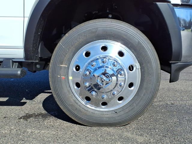 New 2026 RAM 5500 Tradesman AWD/4WD image 9