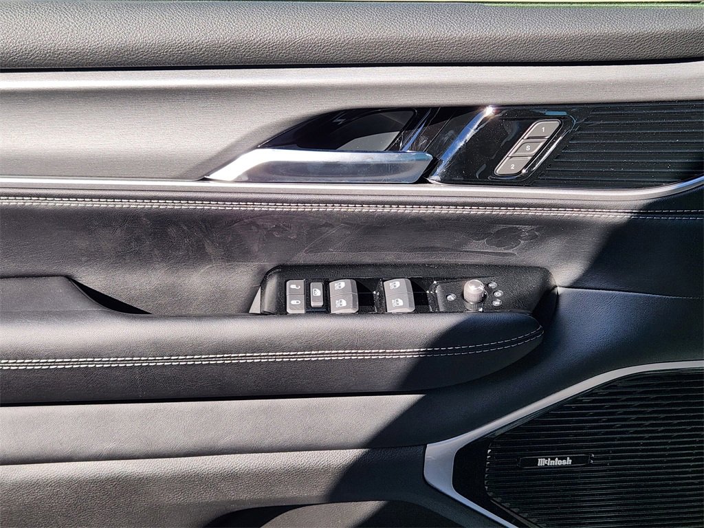 New 2026 Jeep Grand Wagoneer L Limited image 16