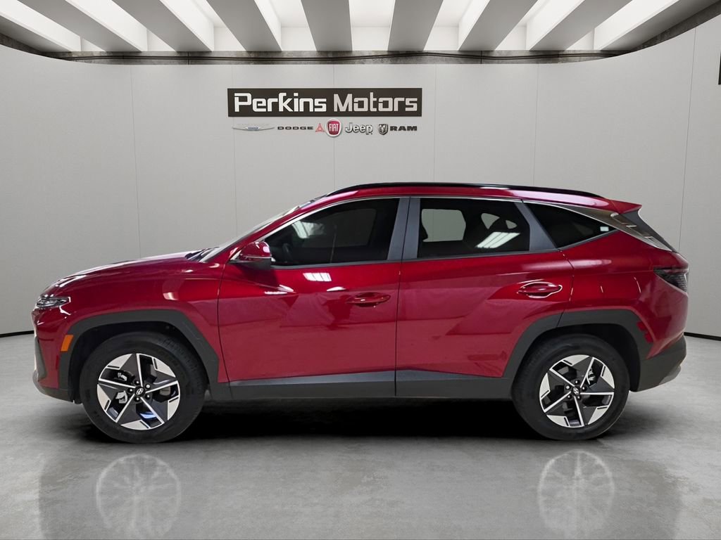 Used 2025 Hyundai Tucson SEL AWD/4WD image 2