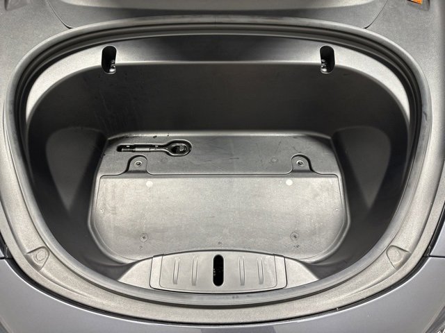 Used 2020 Tesla Model 3 Performance image 23