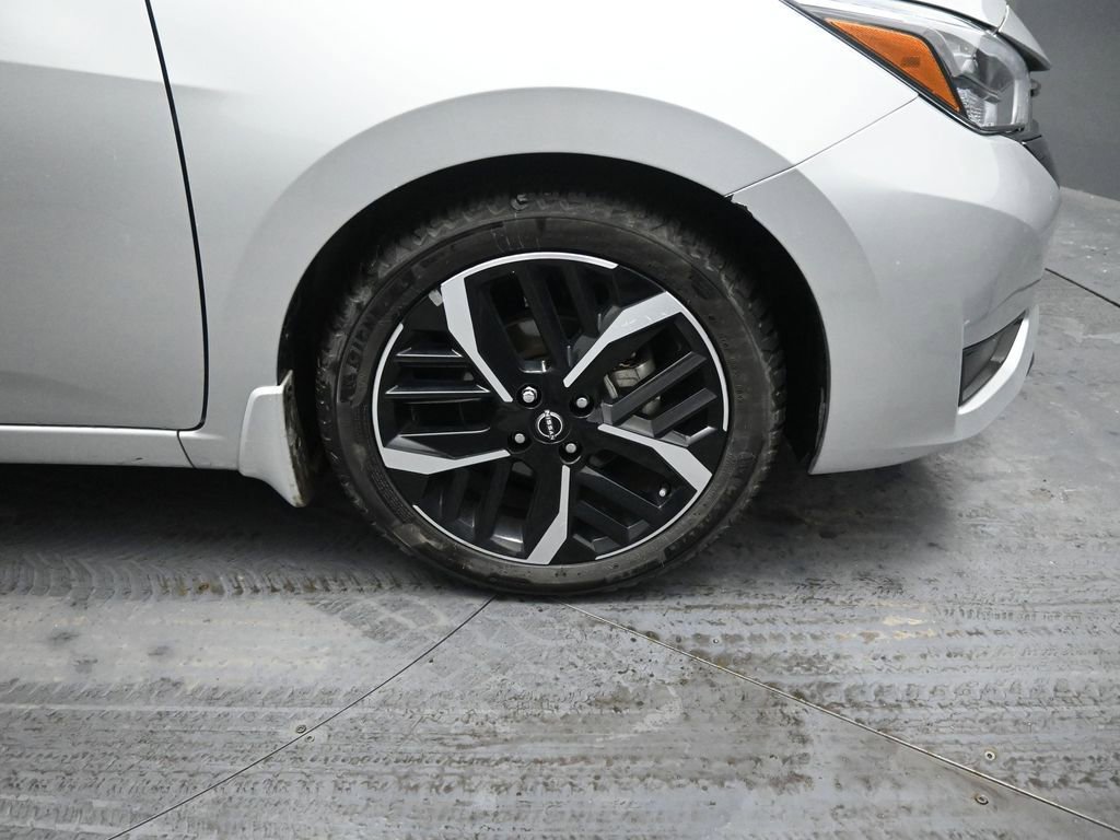 Used 2023 Nissan Versa SR w/ Trunk Package FWD image 17