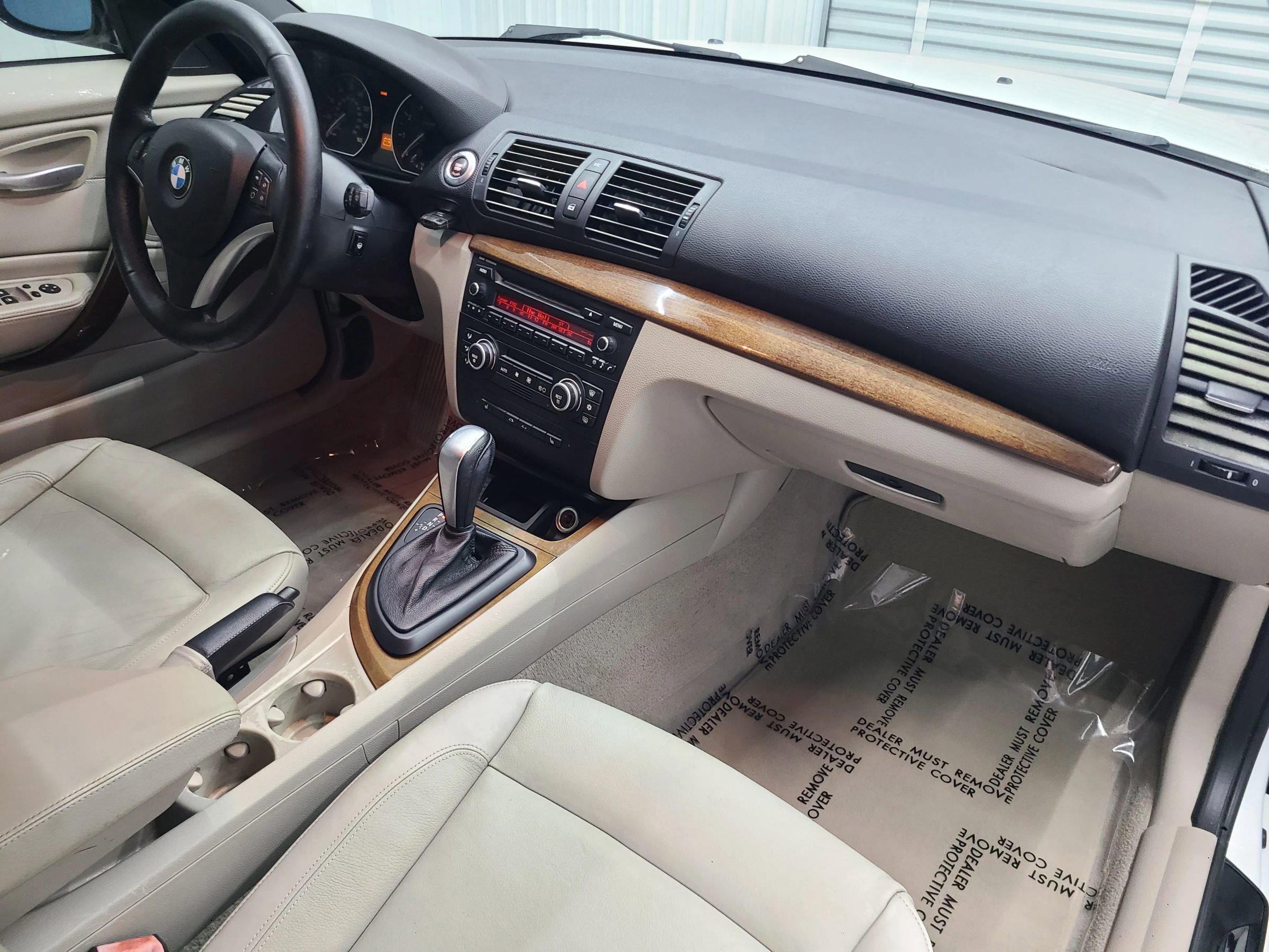 Used 2009 BMW 128i Convertible RWD image 39