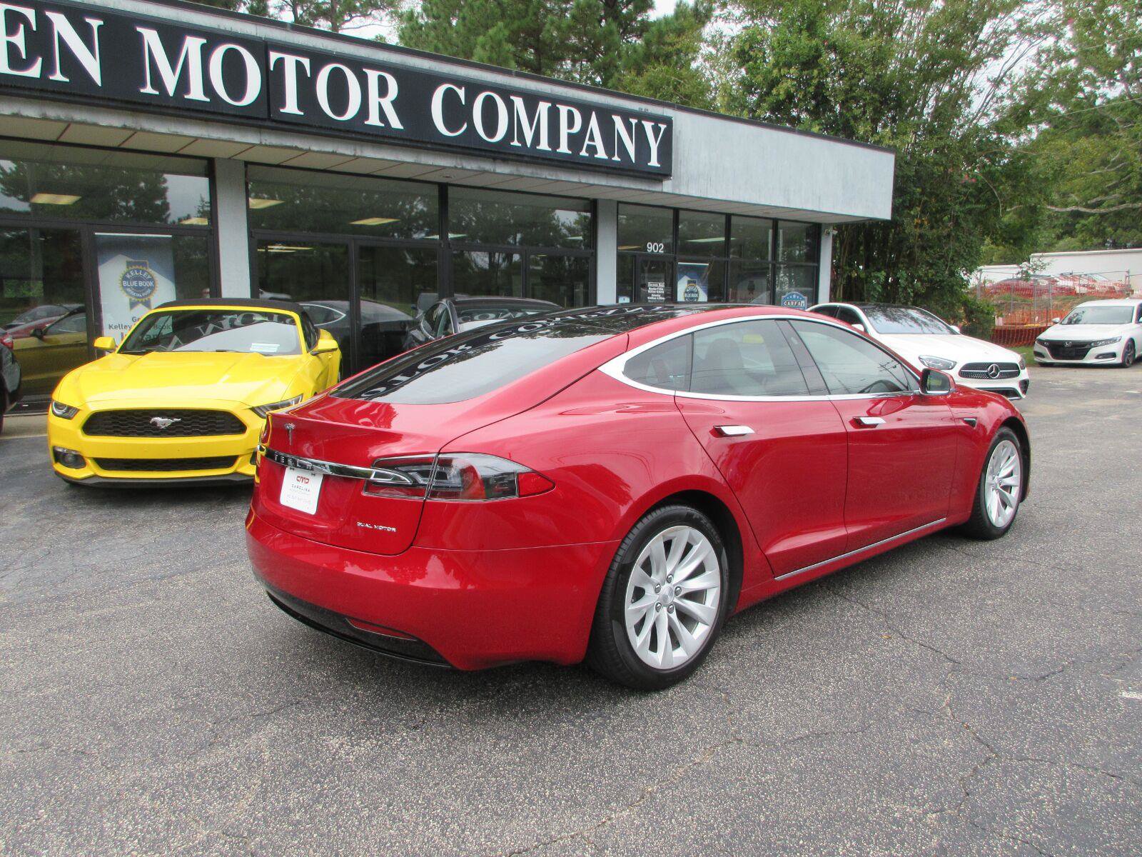 Used 2020 Tesla Model S Long Range Plus AWD/4WD image 5