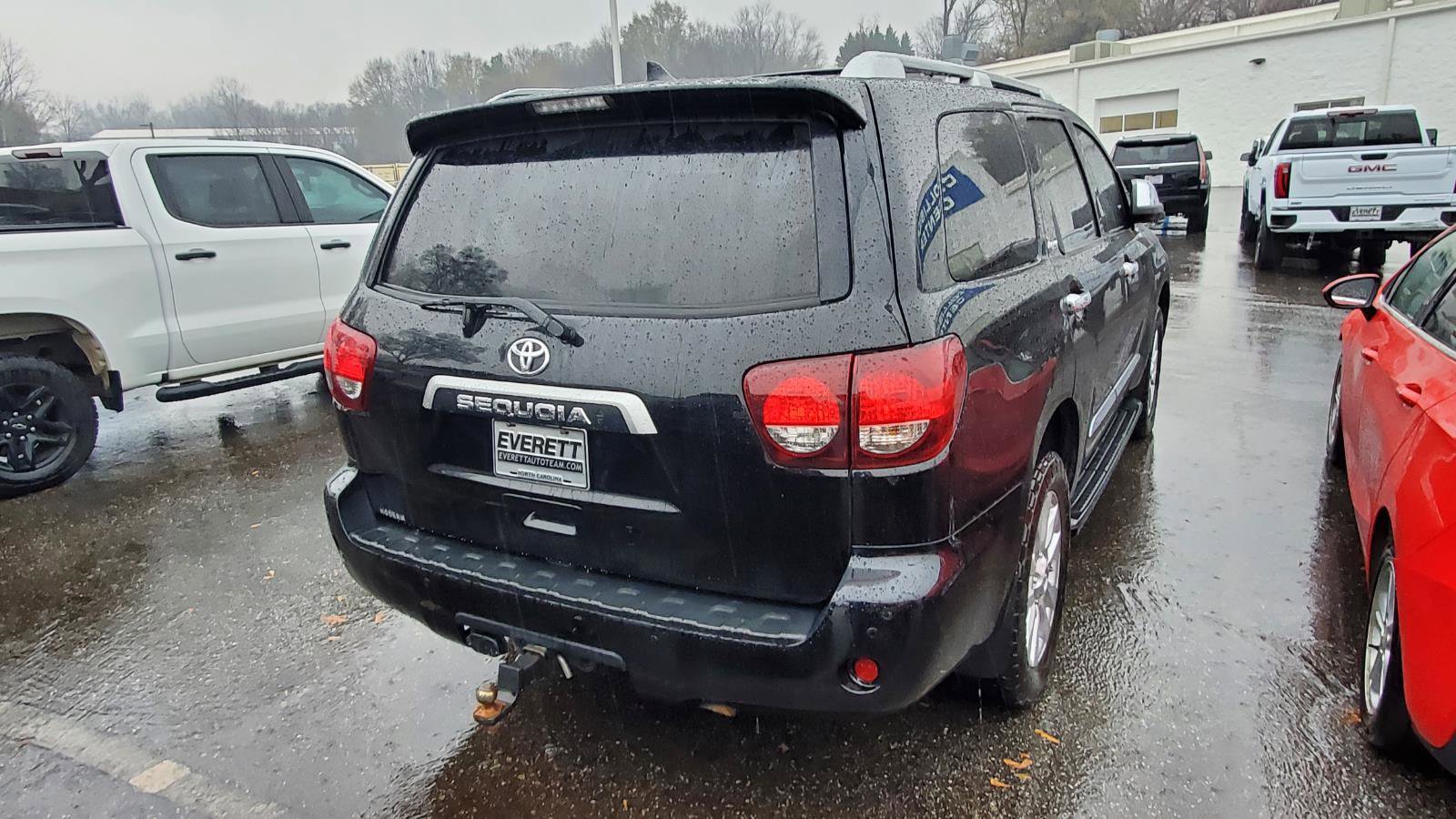 Used 2020 Toyota Sequoia Platinum image 10