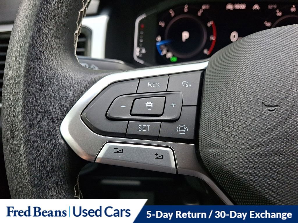 Certified 2023 Volkswagen Atlas SE w/ Panoramic Sunroof Package AWD/4WD image 22