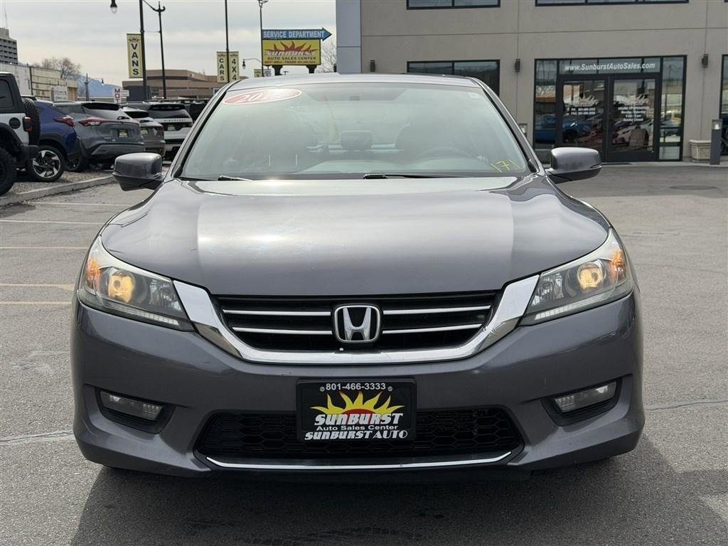 Used 2014 Honda Accord EX image 2