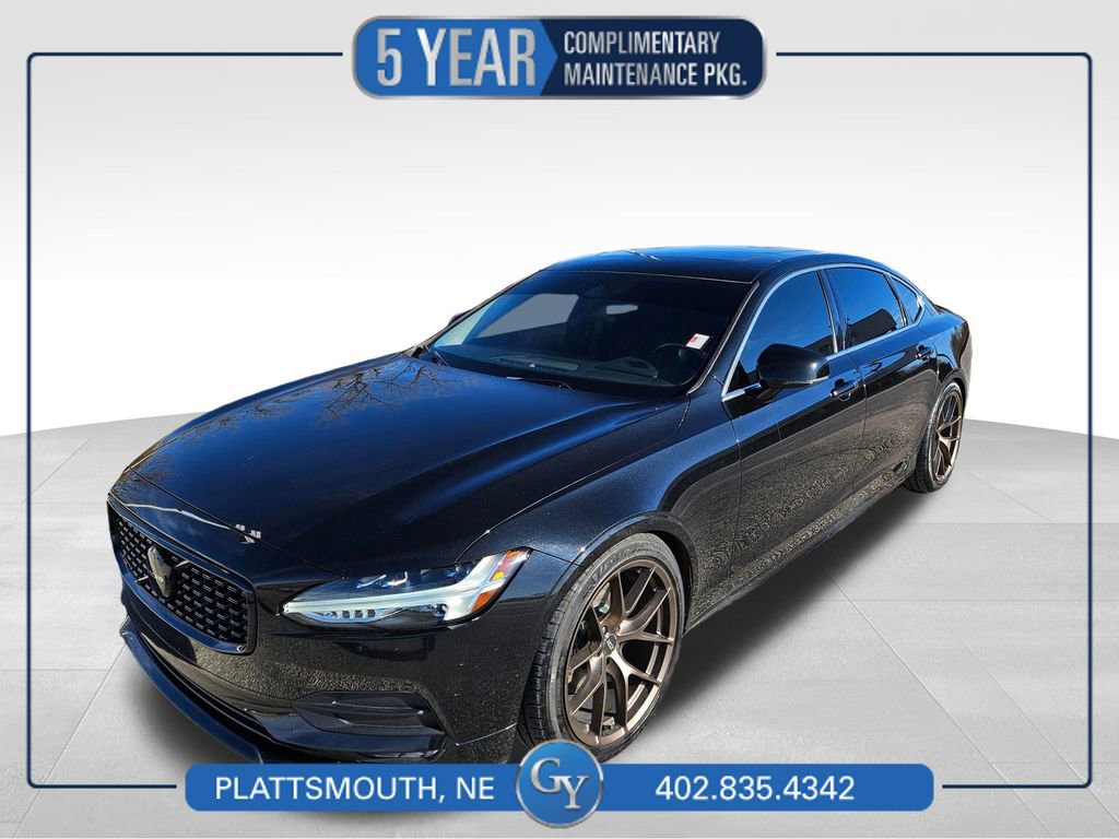 Used 2019 Volvo S90 T5 Momentum