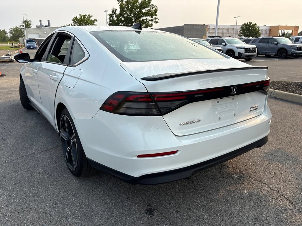Used 2024 Honda Accord Sport image 8