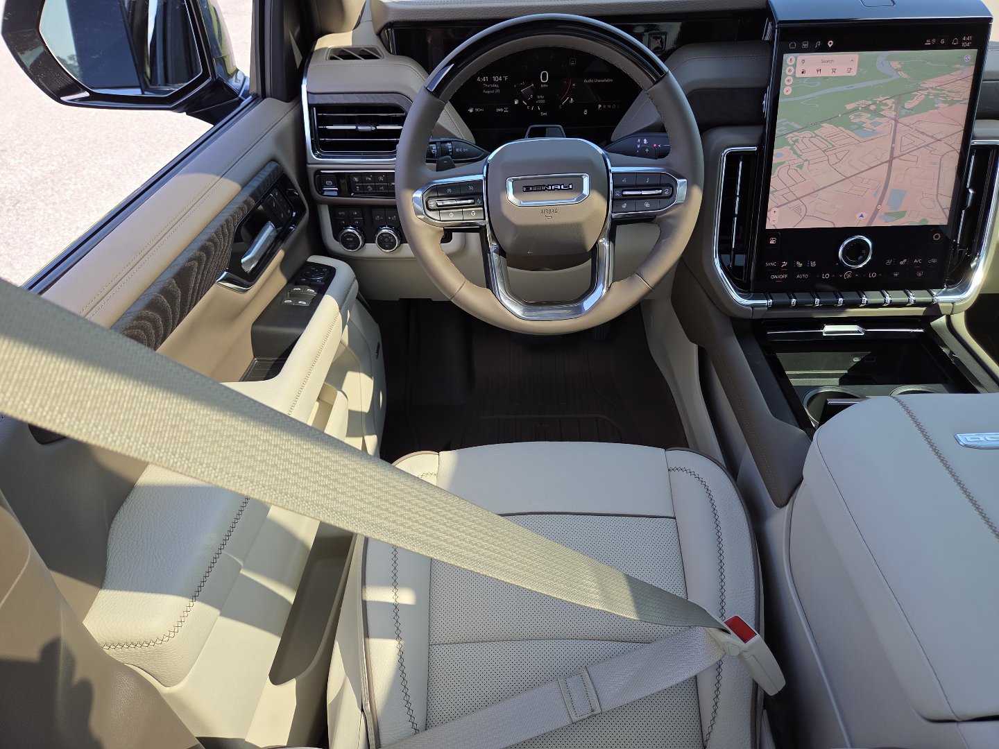 New 2026 GMC Yukon Denali w/ Denali Reserve Package AWD/4WD image 34