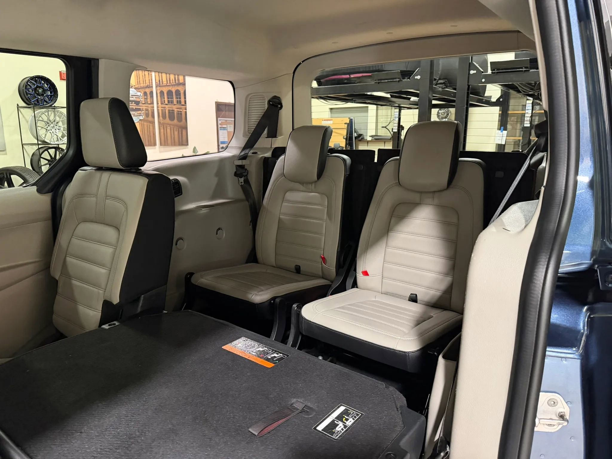 Used 2021 Ford Transit Connect Titanium w/ Trailer Tow Package FWD image 20