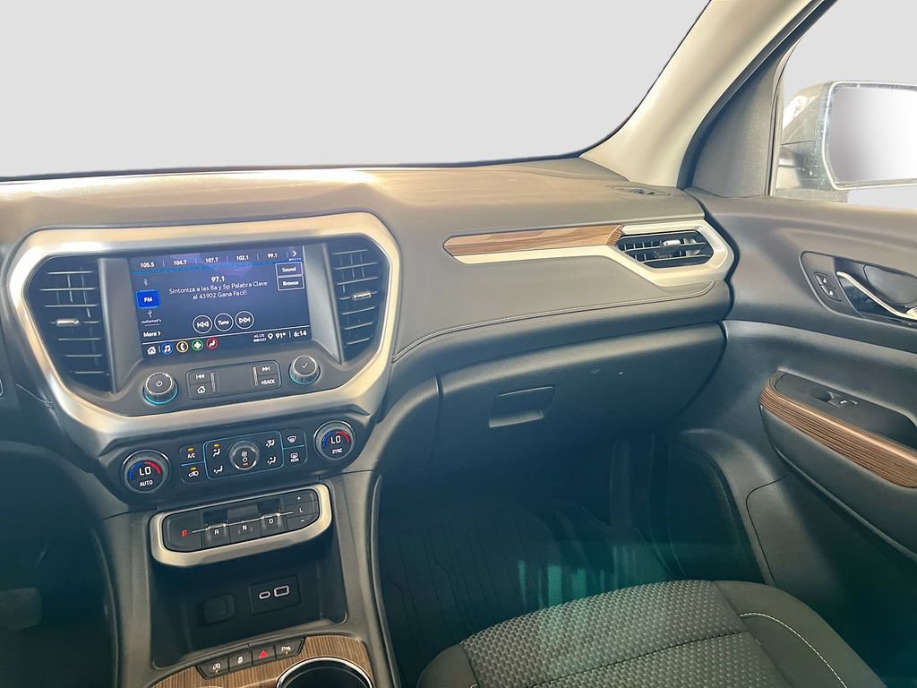 Used 2023 GMC Acadia SLE w/ Driver Convenience Package FWD image 23