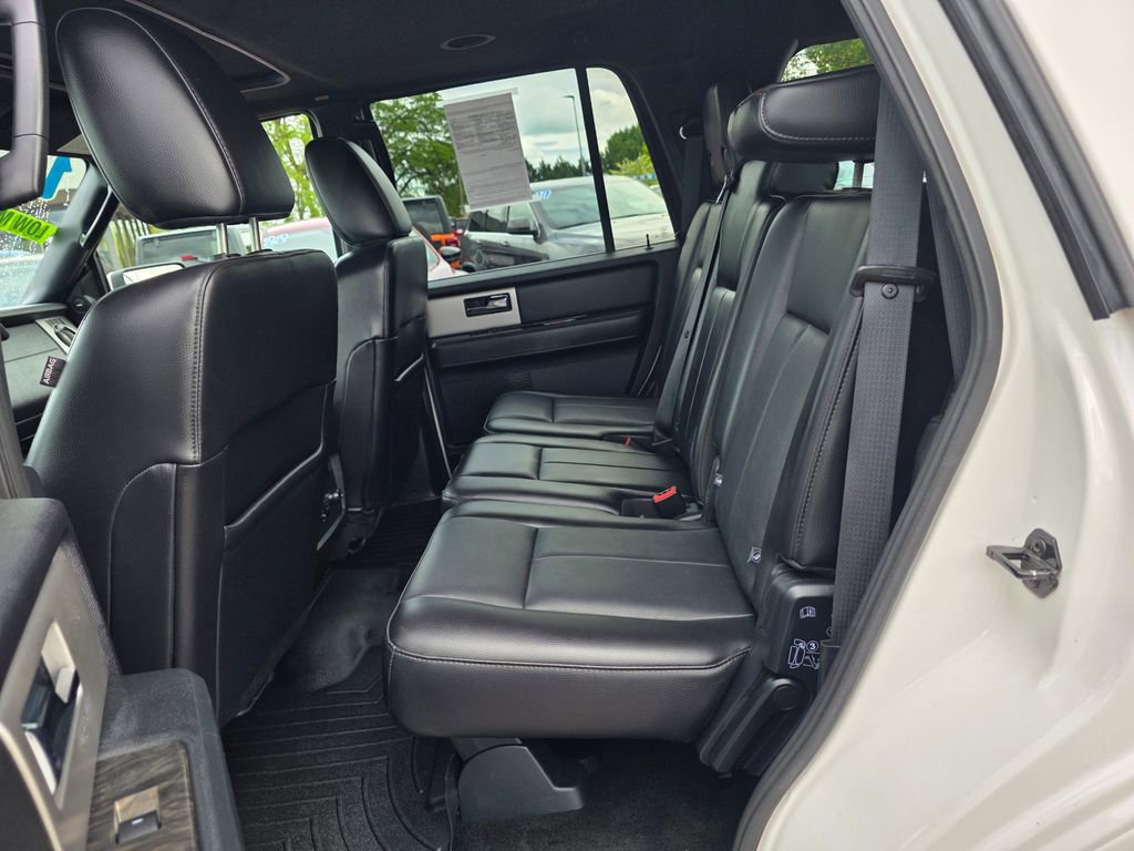 Used 2016 Ford Expedition Limited w/ Equipment Group 301A image 11