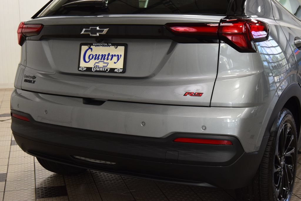 New 2027 Chevrolet Bolt RS w/ Technology Package FWD image 22