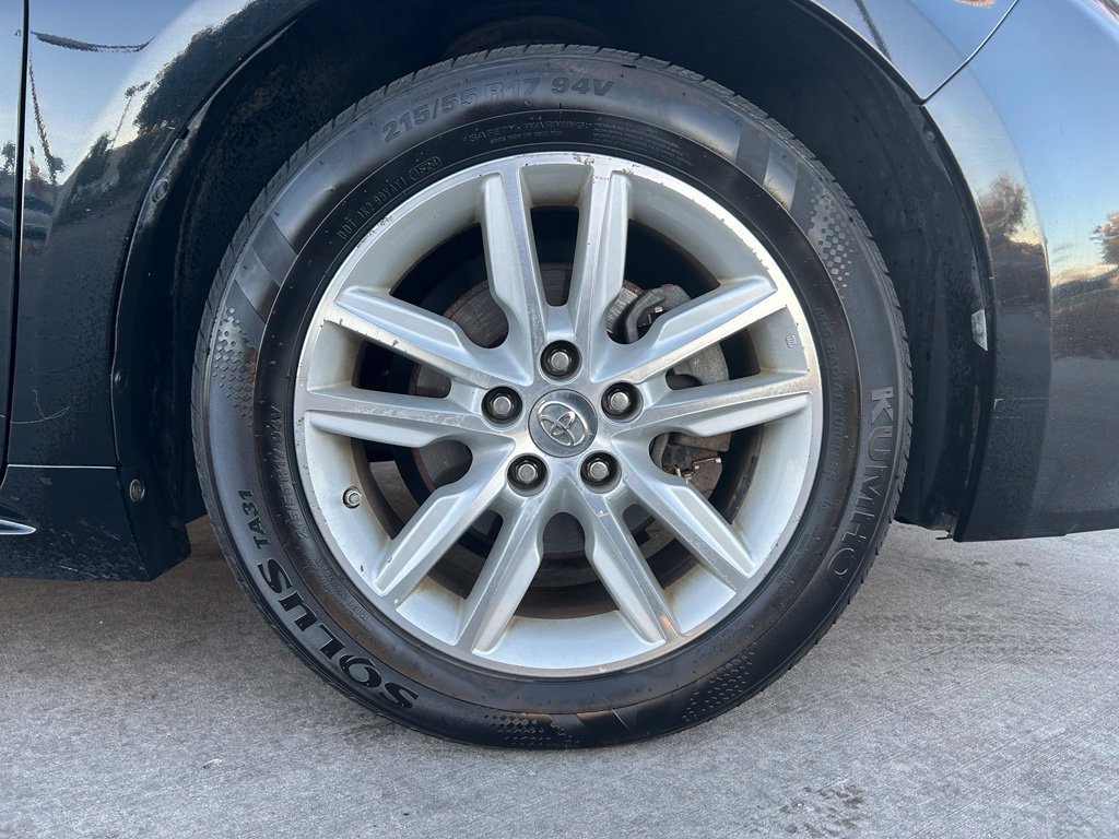 Used 2014 Toyota Avalon XLE FWD image 31