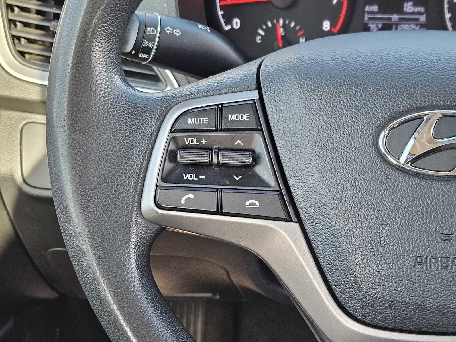 Used 2021 Hyundai Accent SE image 24