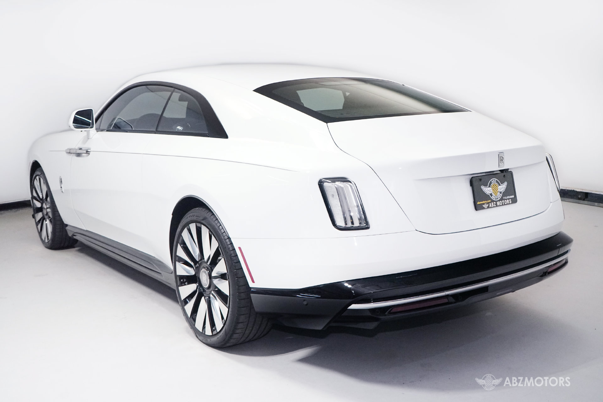 Used 2024 Rolls-Royce Spectre w/ Spectre Launch Package AWD/4WD image 7