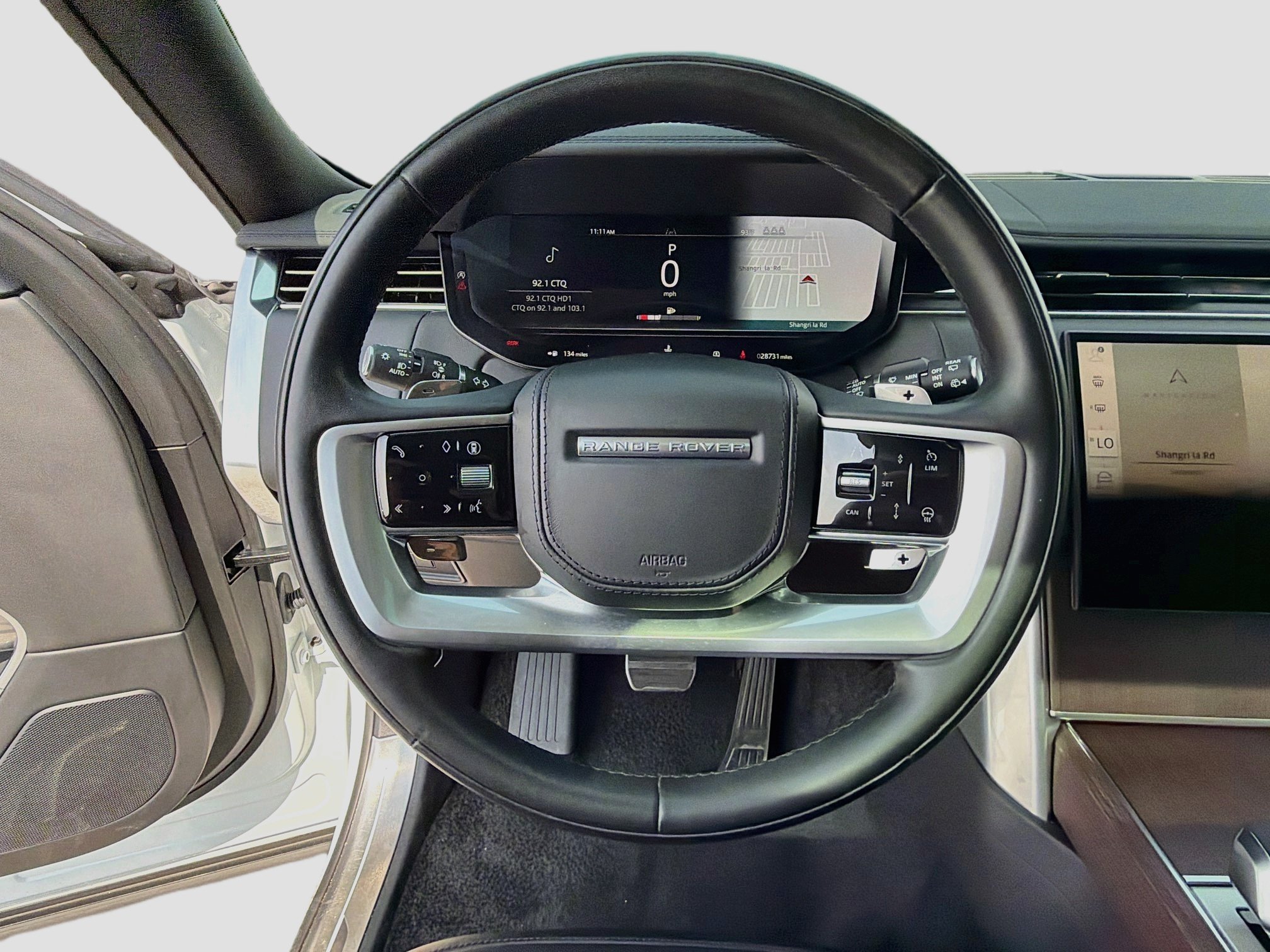 Used 2025 Land Rover Range Rover SE AWD/4WD image 41