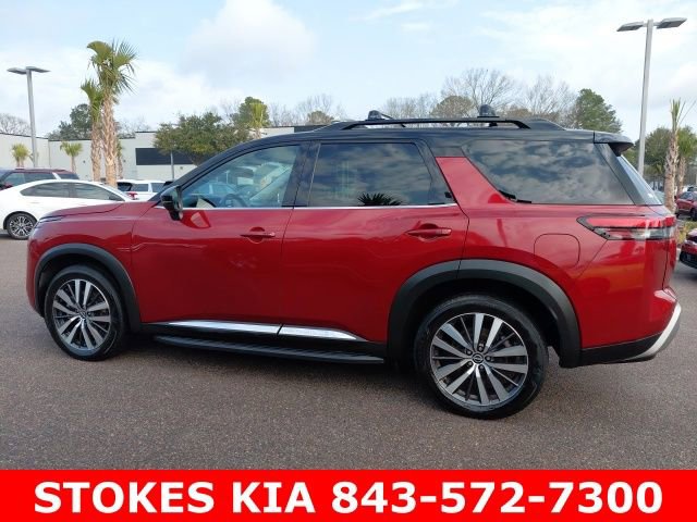 Used 2022 Nissan Pathfinder Platinum w/ Lighting Package (N93) AWD/4WD image 8