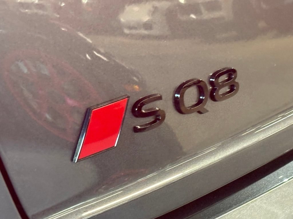 New 2026 Audi SQ8 Prestige AWD/4WD image 37