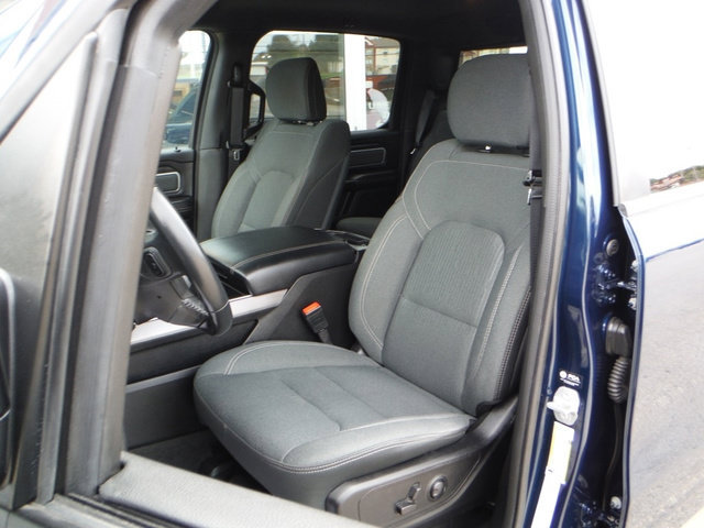 Used 2022 RAM 1500 Big Horn AWD/4WD image 4