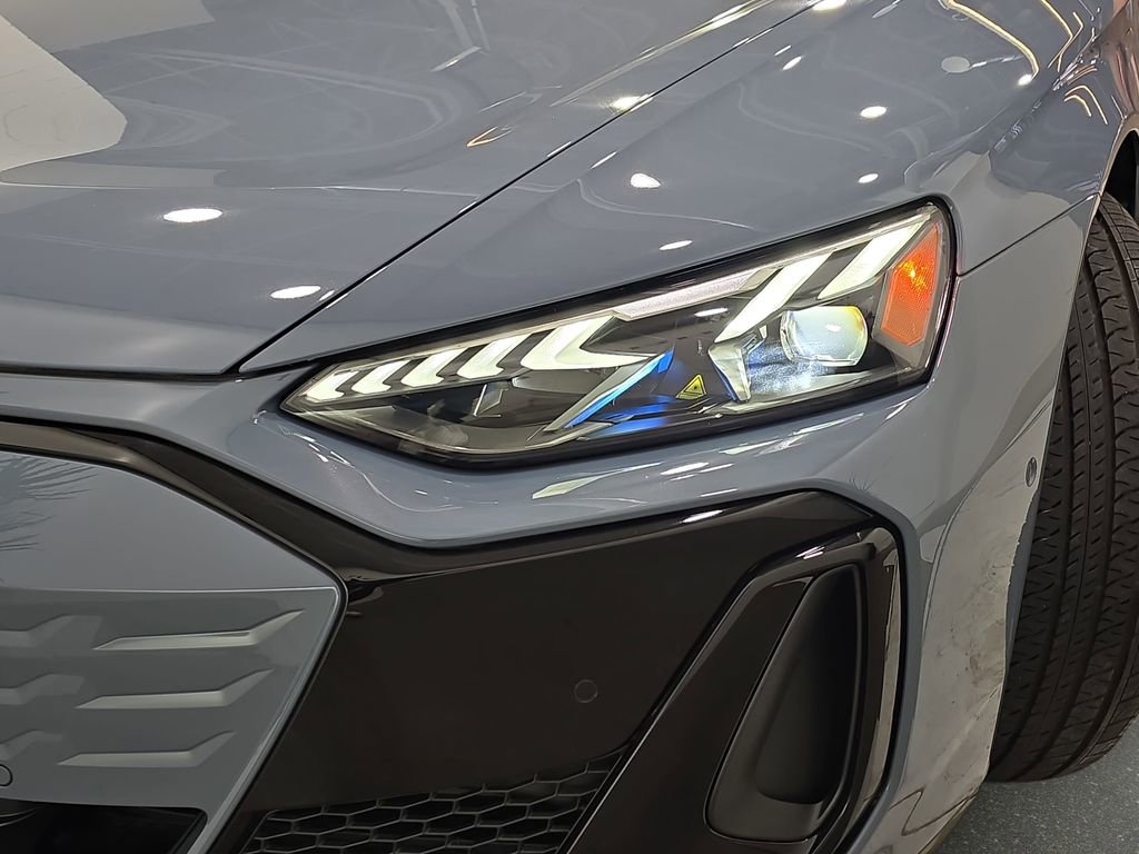 New 2026 Audi S e-tron GT Prestige image 32